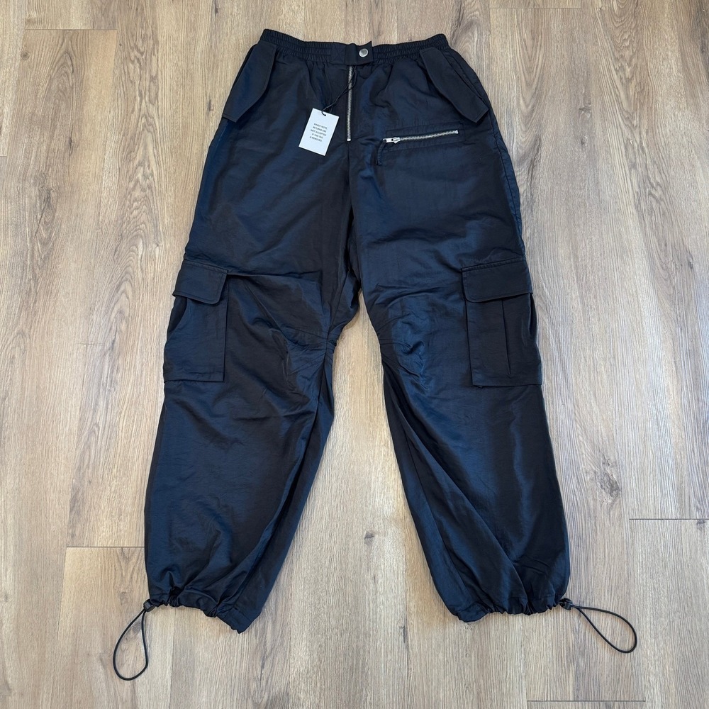Camila Coelho Nathaly Pant Black Nylon Cargo Joggers Mid Rise Size Small NWT - Picture 3 of 10